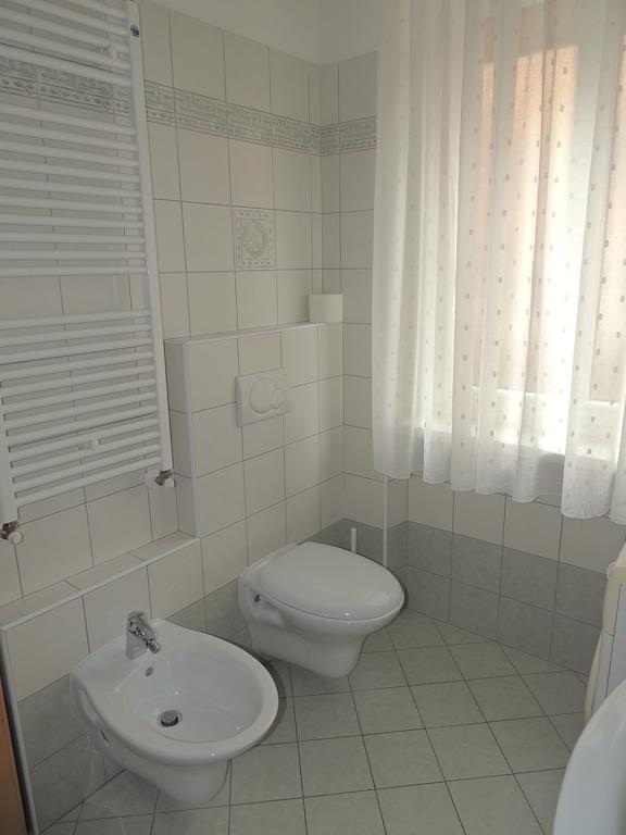 Appartamenti Casa Prandel Levico Terme Habitación foto
